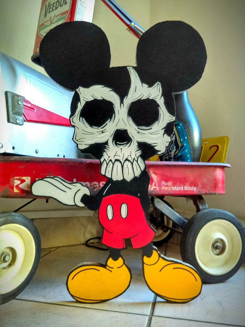 Mickey skull